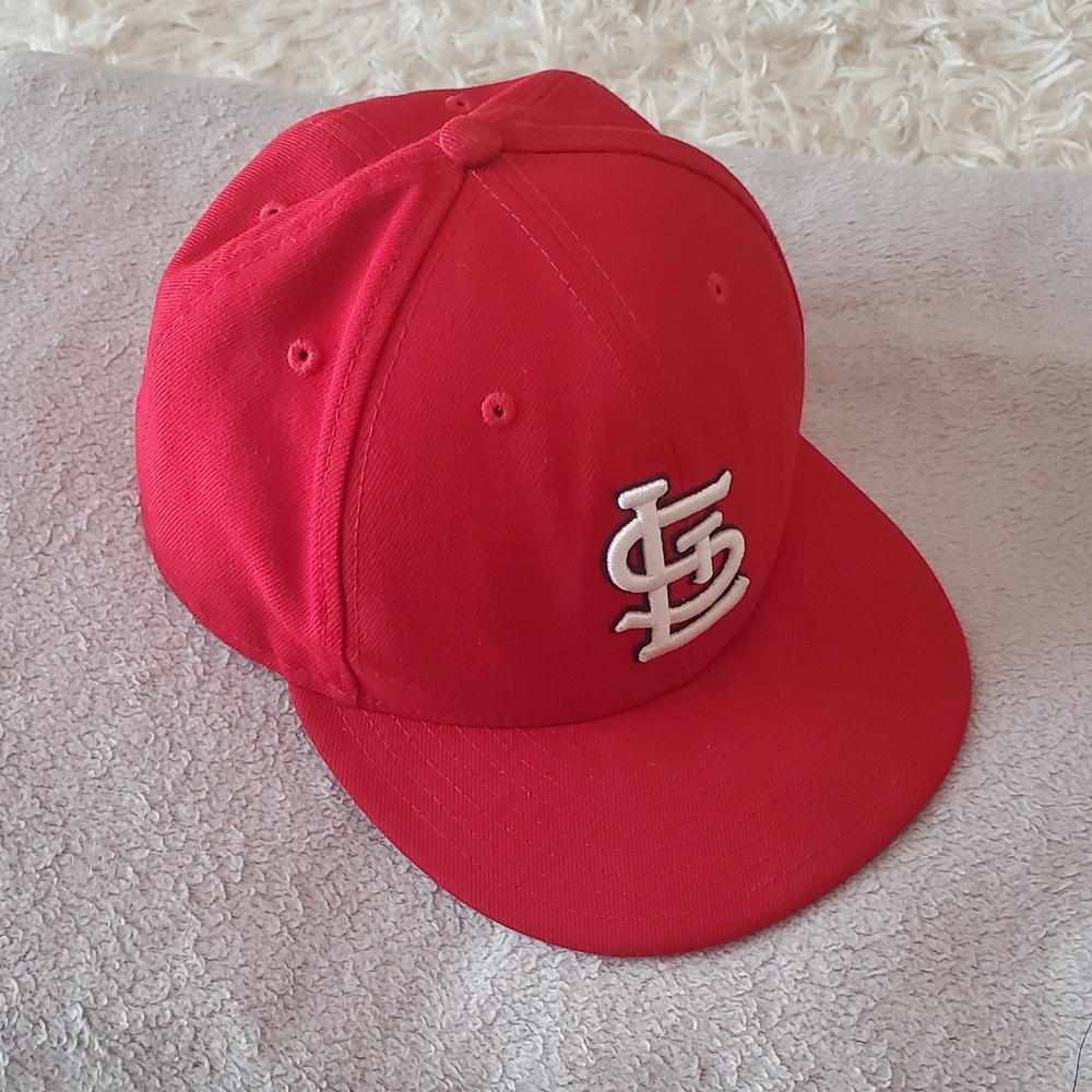 New Era Black and Red 59FIFTY Cap STL logo 57.7cm Men's Hat Sz 7 1/4
